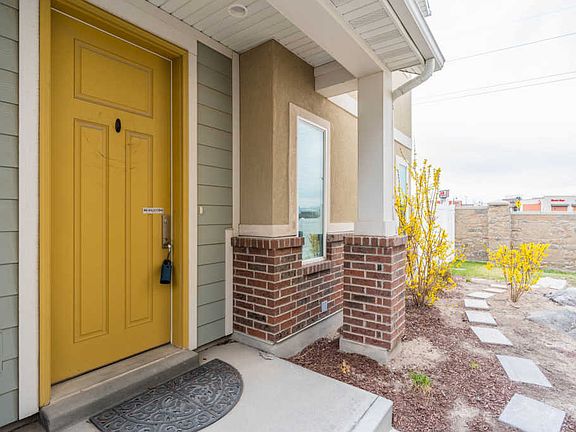 3rd image of 5428 W Rushmore Park Ln N #109