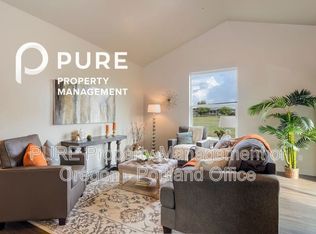 41300 SE Vista Loop Dr APT 107, Sandy, OR 97055