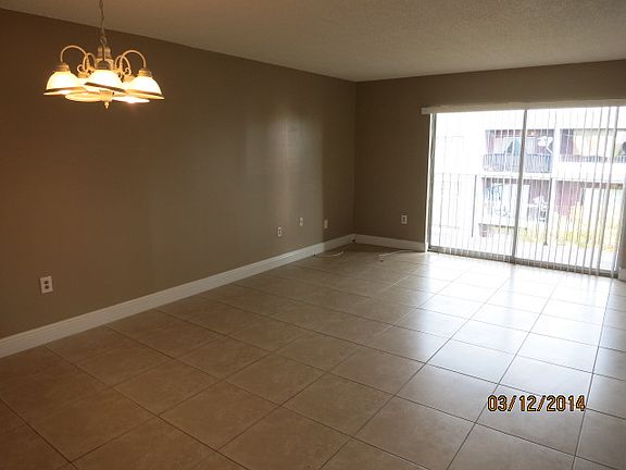 4th image of 6075 W 20th Ave APT 302