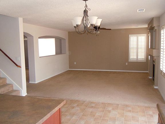 05 1211 colibri family room