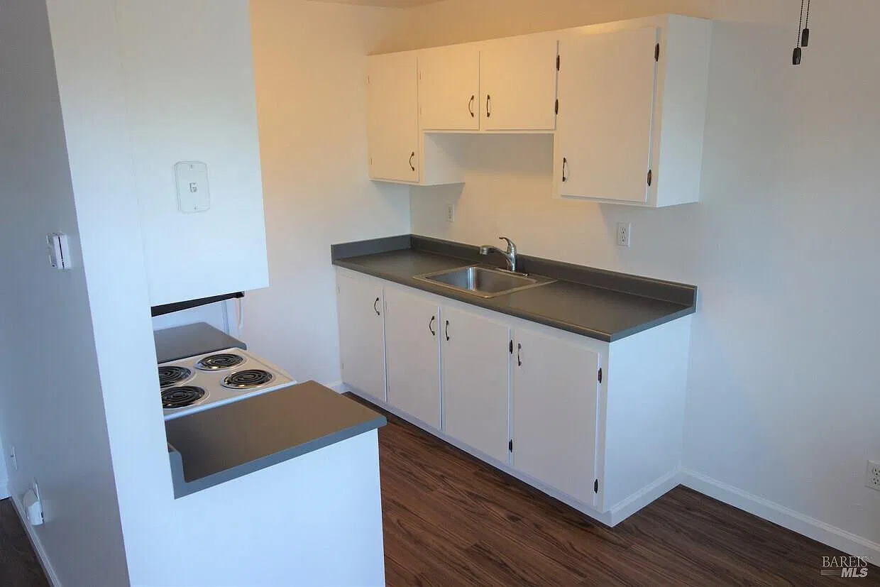 433 Sonoma Ave - Photo 8