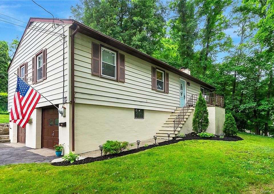 1425 Crompond Road, Peekskill, NY 10566 Zillow