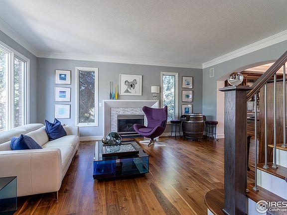 4th image of 904 S Wiley Ct