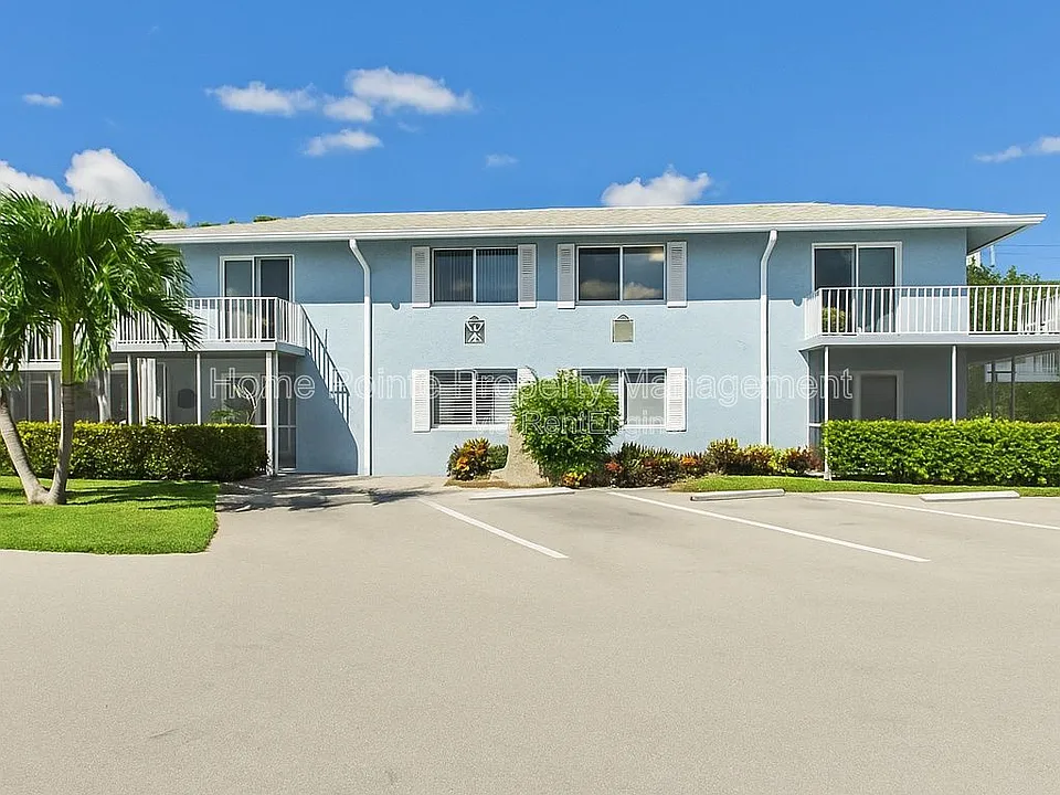 232 Palm Dr #475