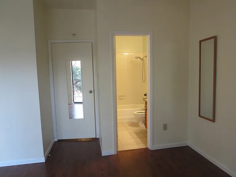2901 San Jacinto Blvd #207 — Photo 7