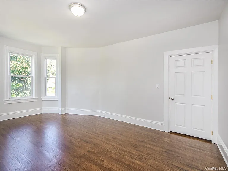 114 Sea Cliff Ave #1 — Photo 7