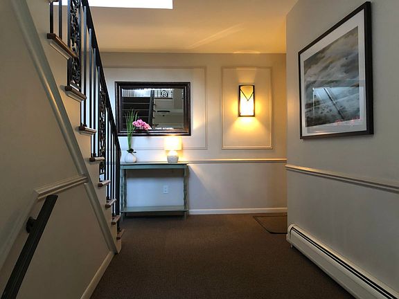 2nd image of 40760 Woodward Ave Unit 42