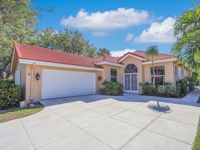 216 Hampton Court, Jupiter, FL, 33458