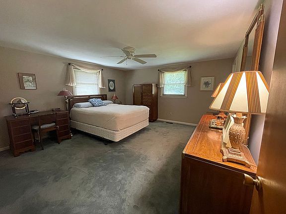 3rd image of 407 Princewood Ave