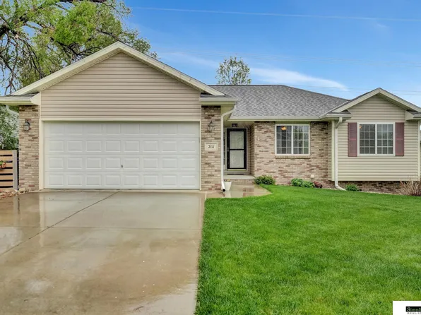 2111 Herel St, Lincoln, NE 68512