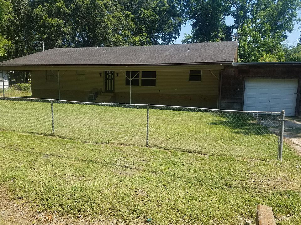 1st image of 6871 Sycamore St