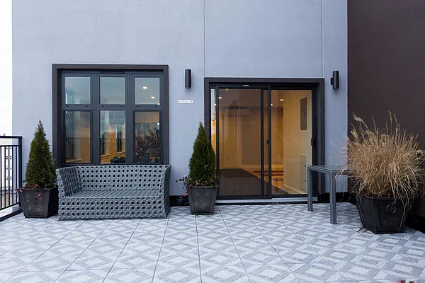 Rented by Uptown Flats LLC | media 20