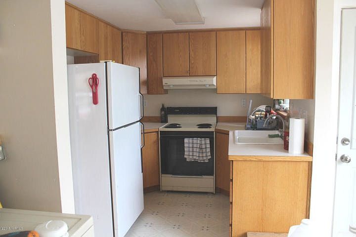 2nd image of 601 Mount Adams Dr