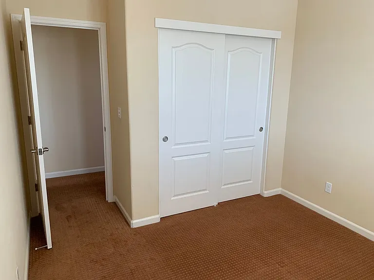 819 N Museo Dr — Photo 11