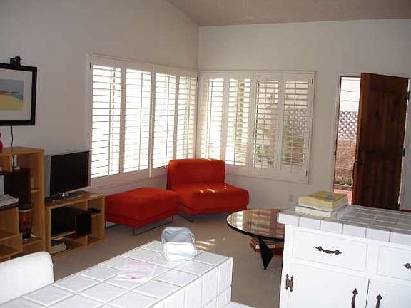 OPEN KITCHEN/LIVING ROOM