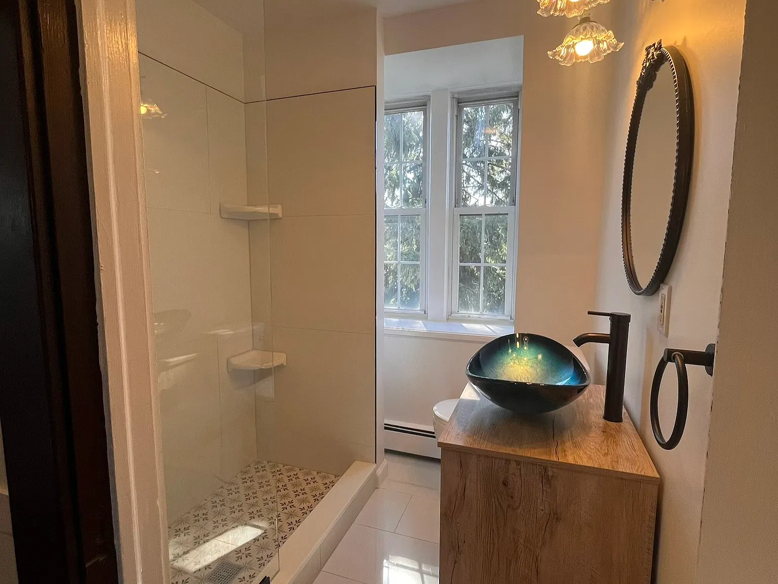 2 bed, 890 sqft, $2,950 — Photo 2