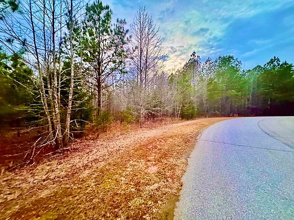 3rd image of 517 Terrapin Pointe Rd