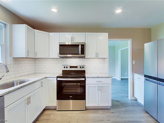 5th image of 7858 Stuhldreher St NW