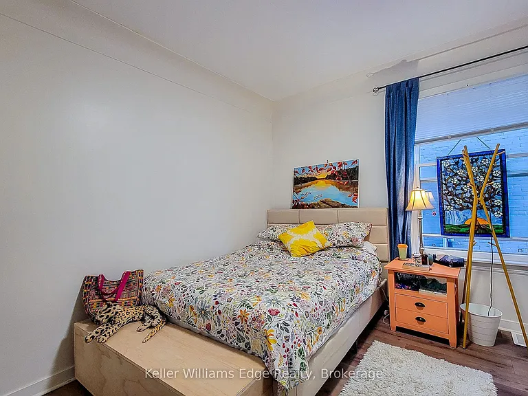64 Locke St N #2 — Photo 12