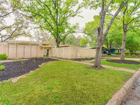 9907 CAROLWOOD DR, San Antonio, TX 78213