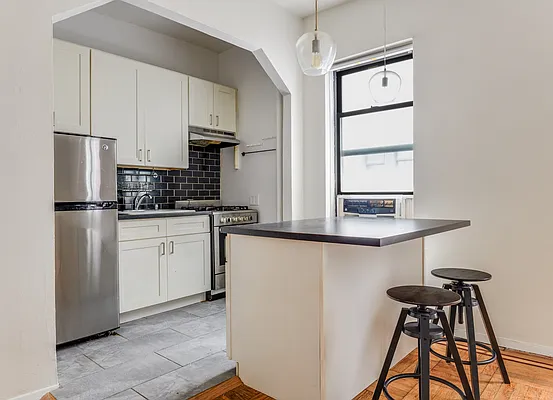 Sold by Compass | media 8