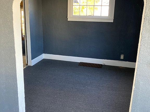 3rd image of 187 Atcheson Ave