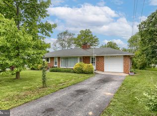 7439 Lincoln Hwy, Abbottstown, PA 17301