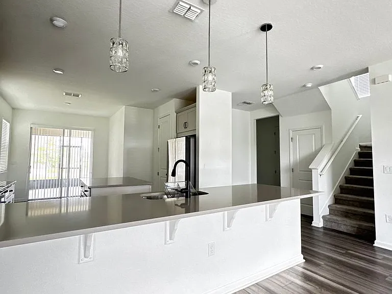 11777 Globe St — Photo 13