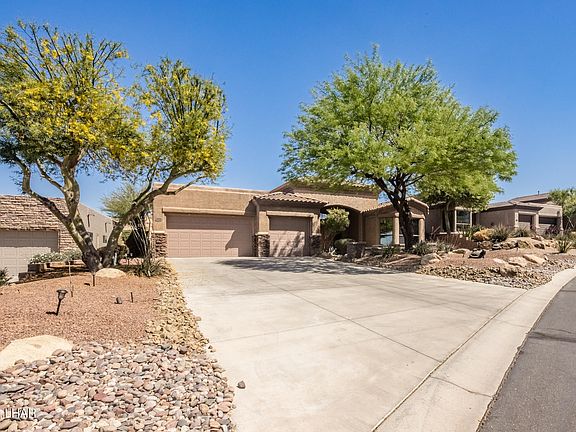 3rd image of 1845 E Troon Dr