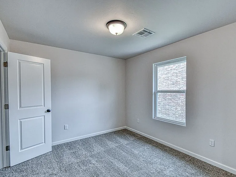 2720 Varenna Ct — Photo 18