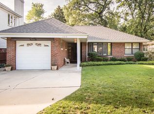 709 Austin Ave, Park Ridge, IL 60068