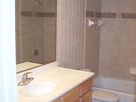 5th image of 6100 Gulfport Blvd S APT 404