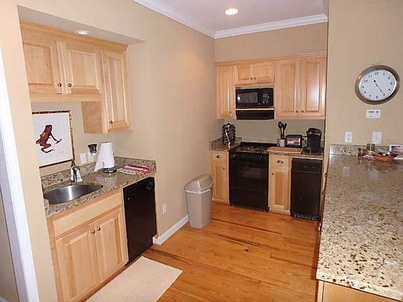 4th image of 713 Lemoyne Dr