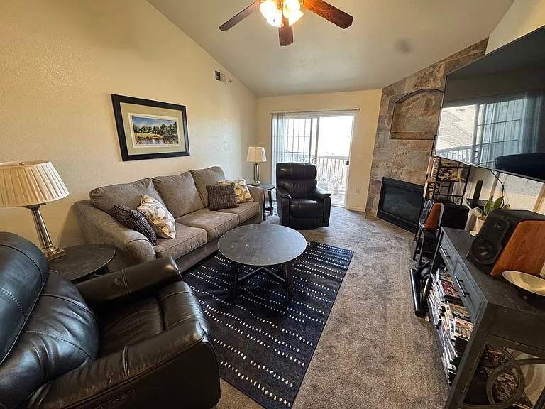 7440 S Blackhawk St #12304 — Photo 11