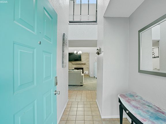 2nd image of 2825 Vancouver Dr #6