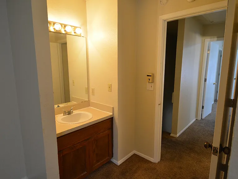 3800 Coates Cir — Photo 18