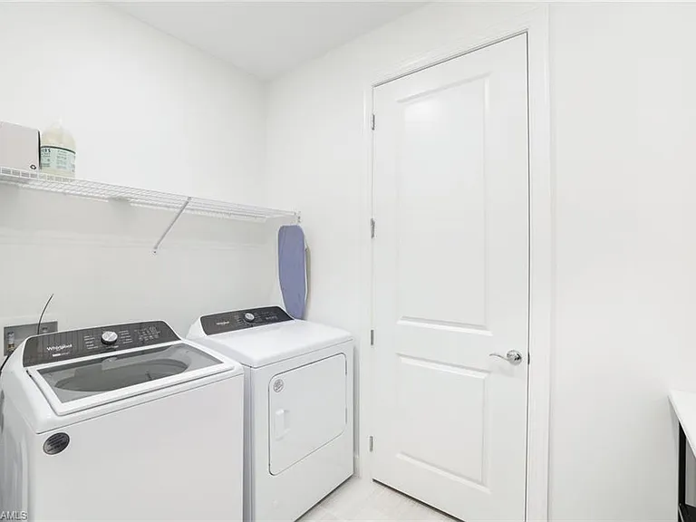 10439 Ventana Ln — Photo 20