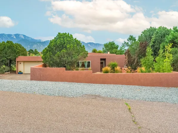 726 Tramway Ln NE Unit 24, Albuquerque, NM 87122