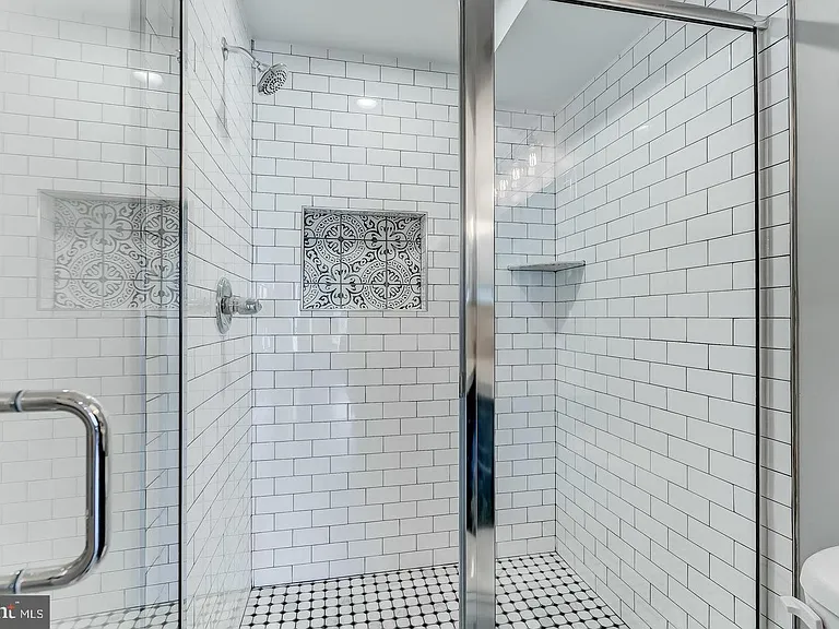1440 S Charles St — Photo 21