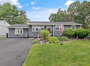 511 Drexler St, Liverpool, NY