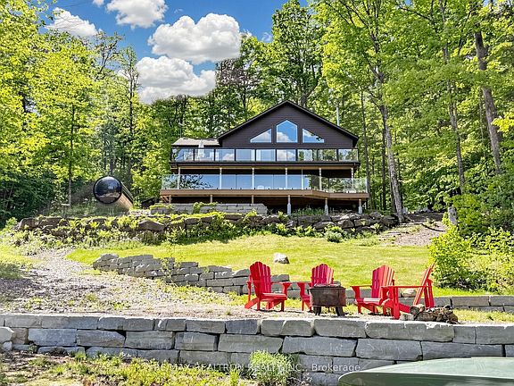 2nd image of 1575 Rugged Ln