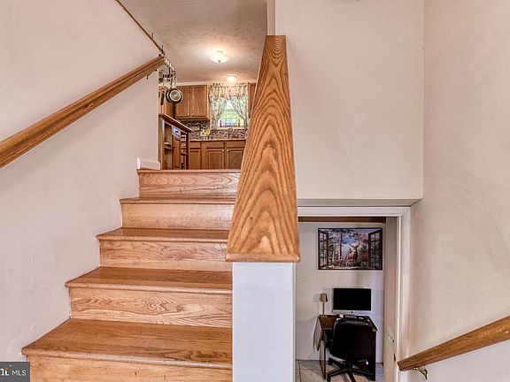 2nd image of 8427 Tall Oak Dr