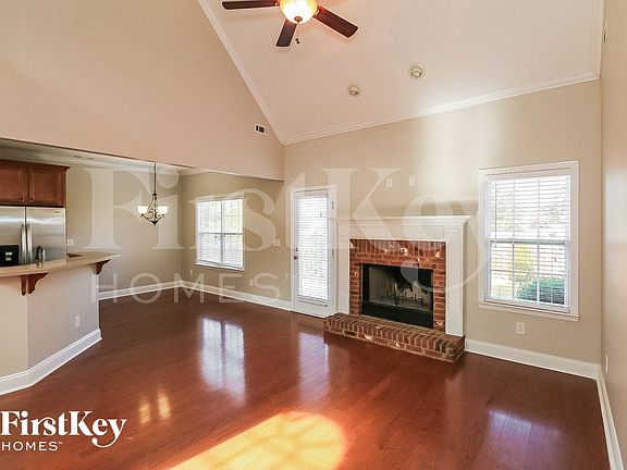 3rd image of 54 Village Park Dr