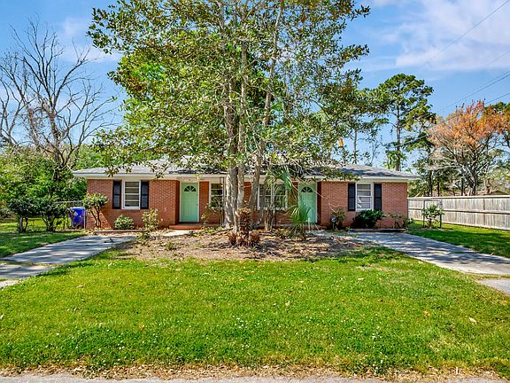 4th image of 767 Bermuda St