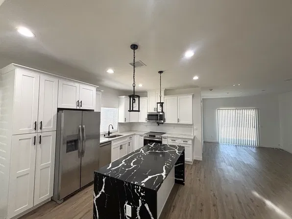 8521 Oleander Ave, California City, CA 93505