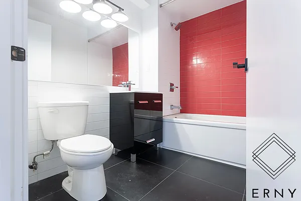 Rented by ERNY LLC | media 28