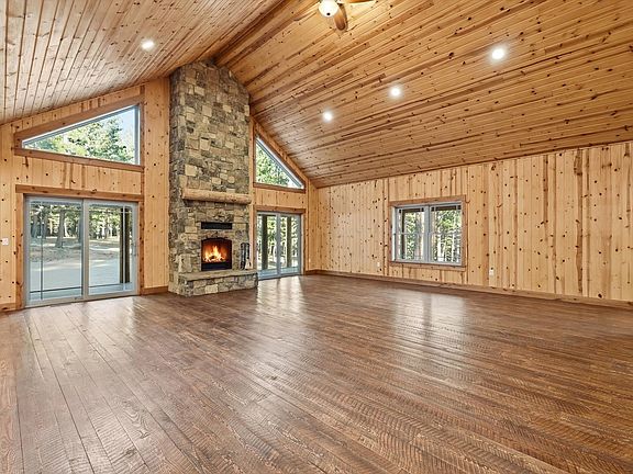 9th image of this home