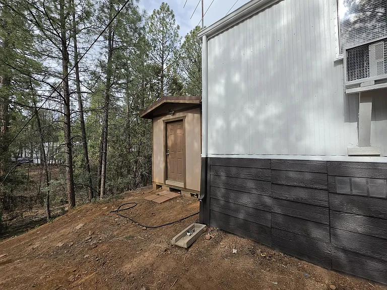 2800 S White Mountain Rd #84 — Photo 13