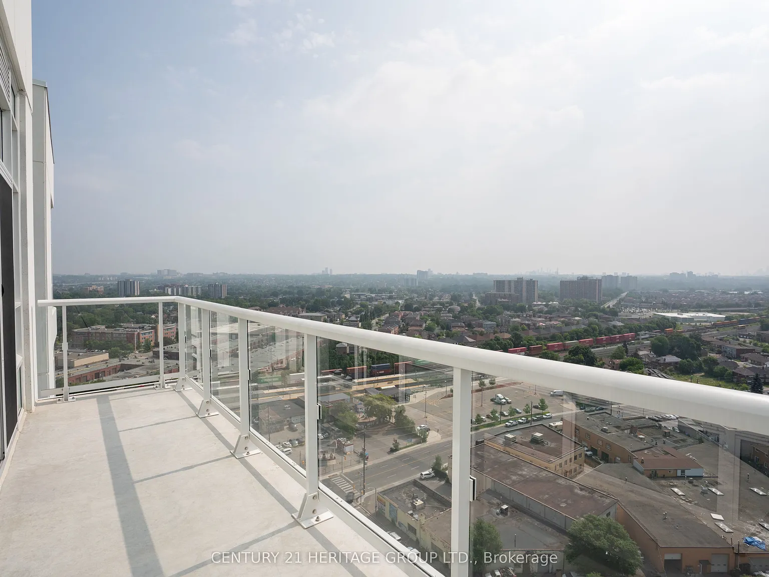 10 Wilby Cres — Photo 2