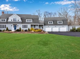 7 Watrous Point Rd, Old Saybrook, CT 06475